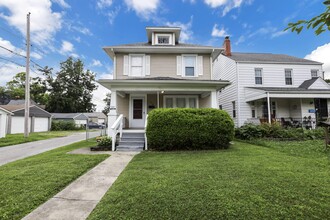 Building Photo - 418 Townsend Ave