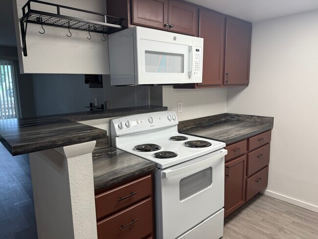 Building Photo - 14464 E Colorado Dr