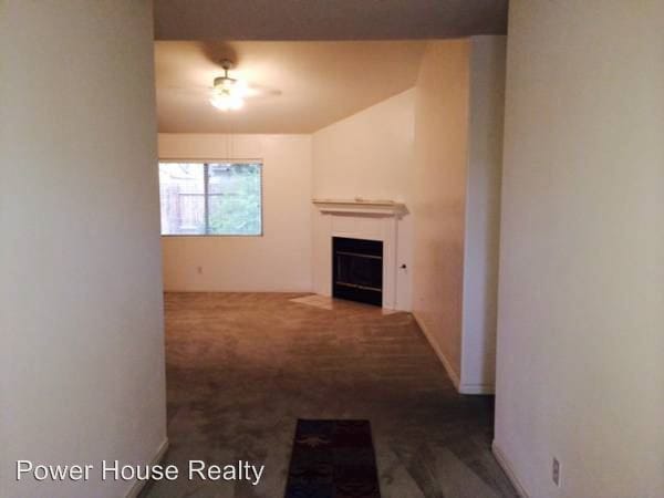 Building Photo - 5206 Tyner Ln
