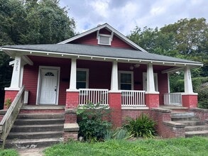 Building Photo - 2827 Morson St