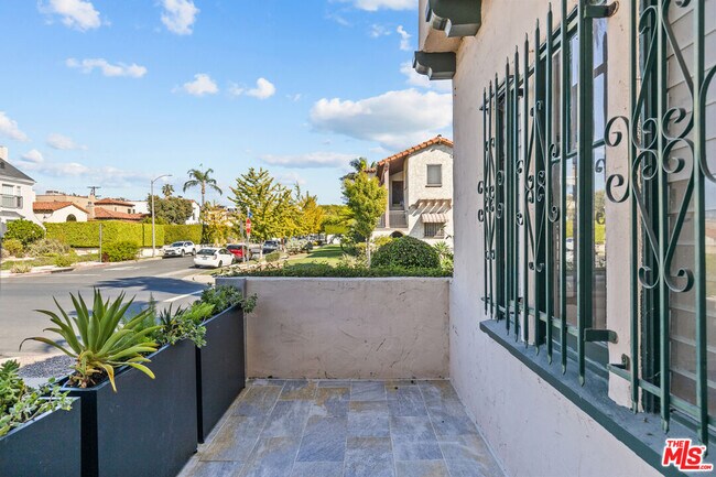 Foto del edificio - 8000 4th St
