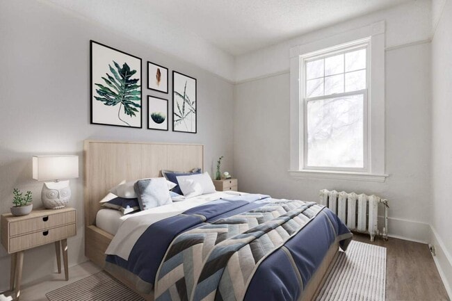 Building Photo - Rideau Classic