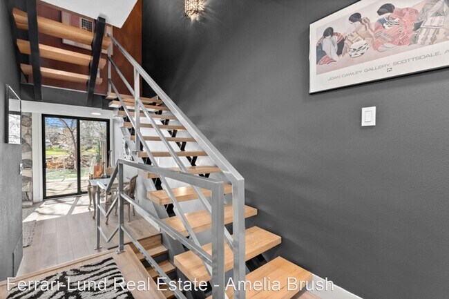 Foto del edificio - 2 br, 2.5 bath House - One Time - 1308 Jones