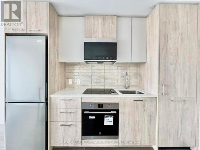 Building Photo - 30 Dreamers Wy