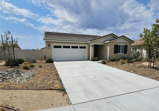 Building Photo - 638 Moondance Ln