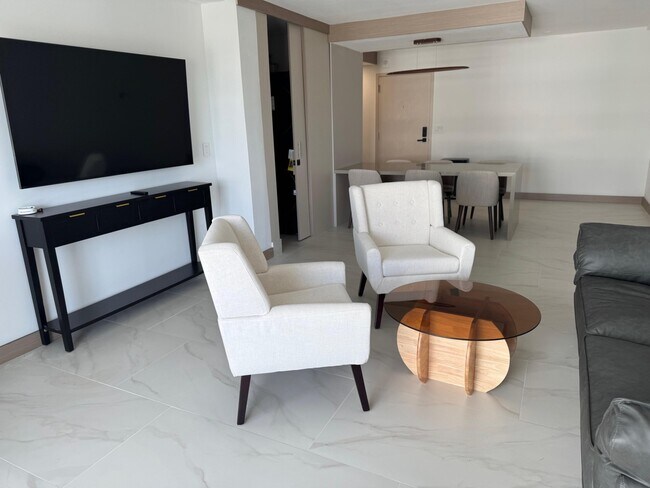 Foto del edificio - 4511 S Ocean Blvd