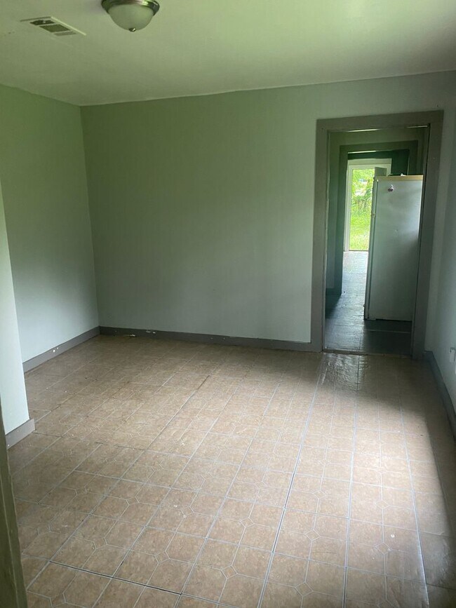 Foto del edificio - 458 E 71st St