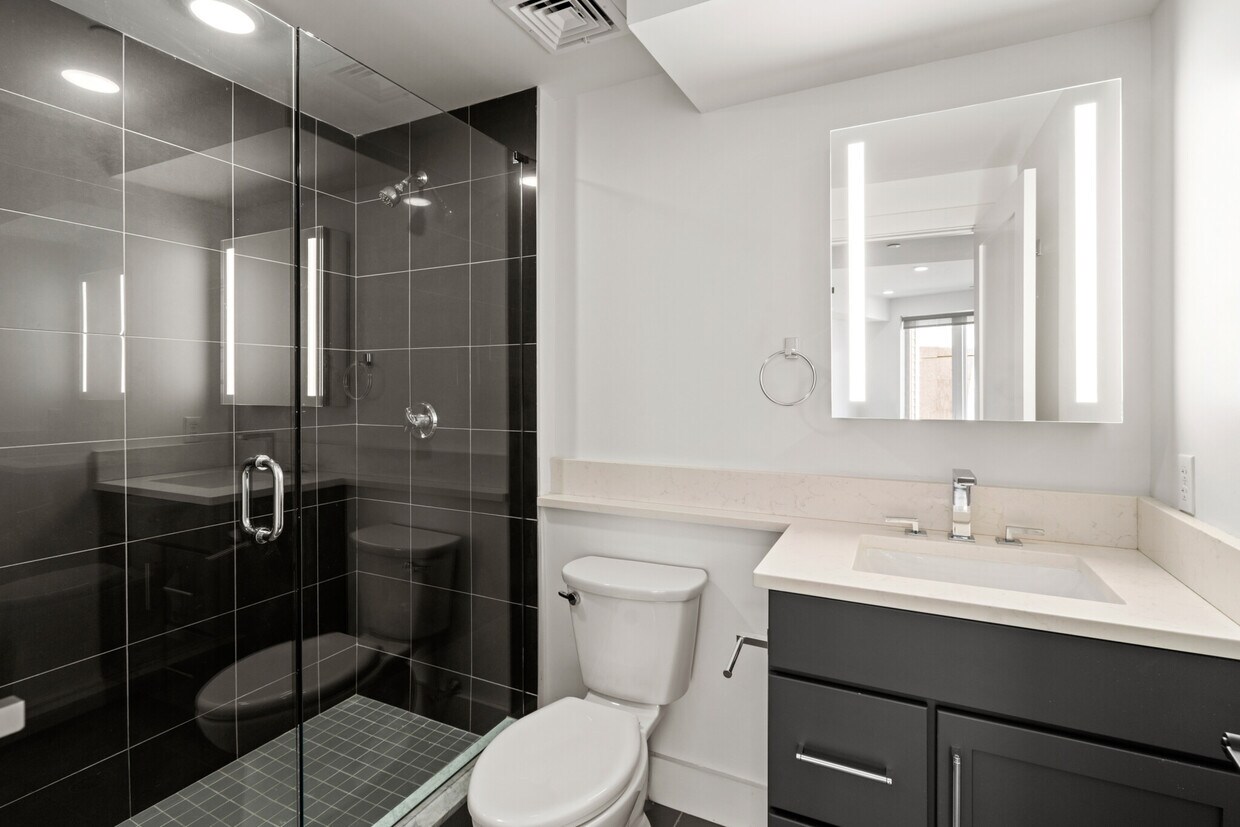 Foto principal - 34 Hichborn St