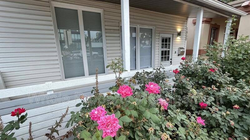 Foto principal - 1850 W 33rd Ave