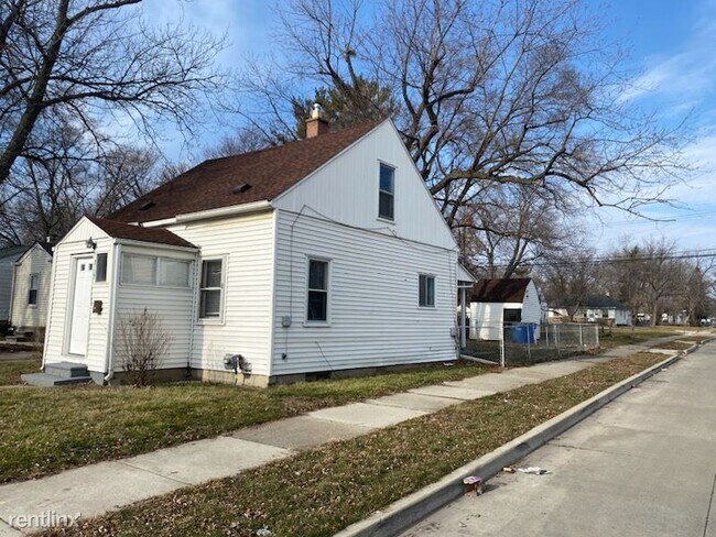 Foto del edificio - 3 br, 1 bath House - 7107 Jackson Ave