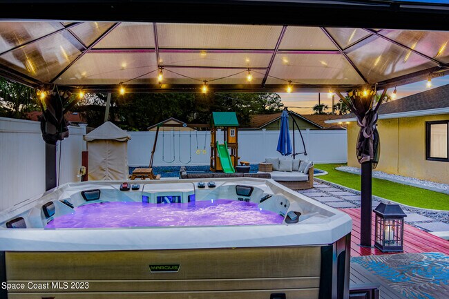 Foto del edificio - 1796 Dwyer Pl NE