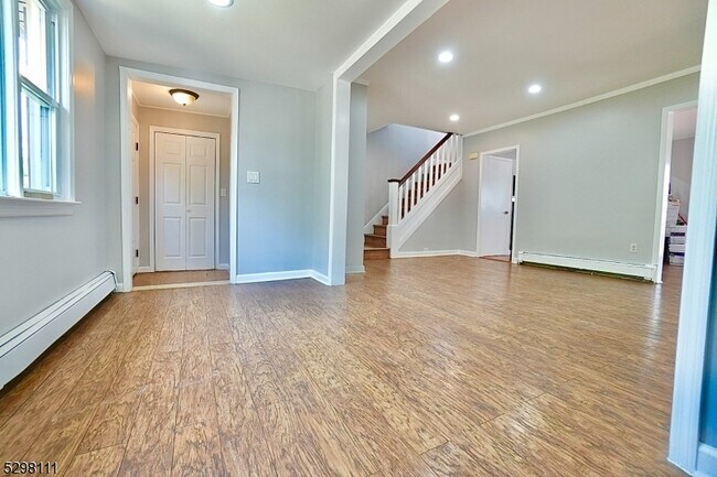 Building Photo - 24 Bremond St