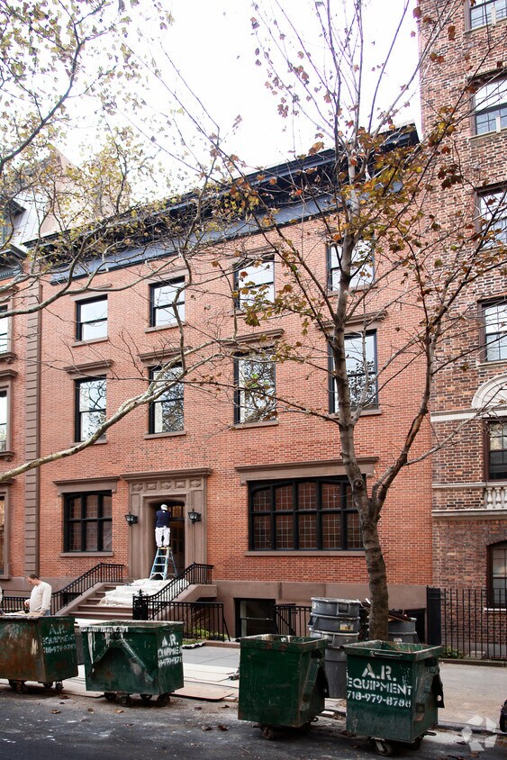 Building Photo - 82 Remsen St