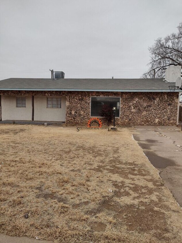 Primary Photo - Cute 3 bedroom