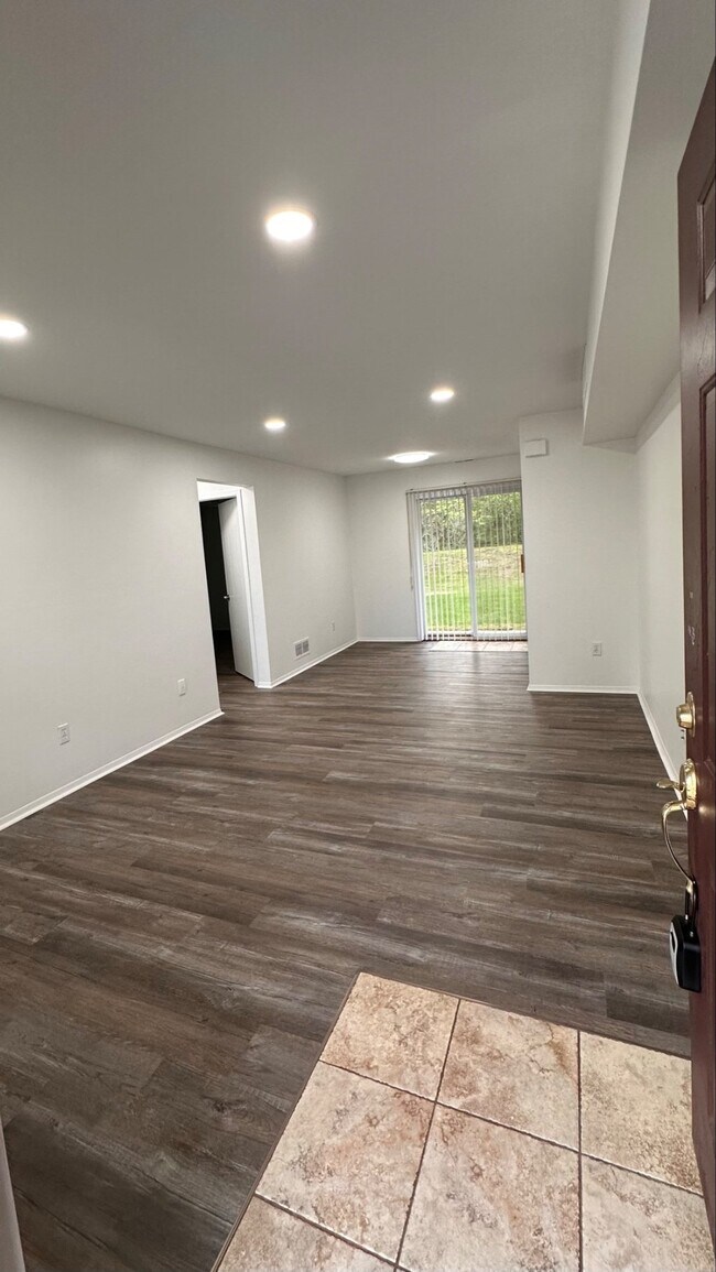 Foto del edificio - 1524 Porter Cir