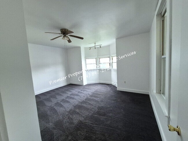 Foto del edificio - 1317 6th Ave