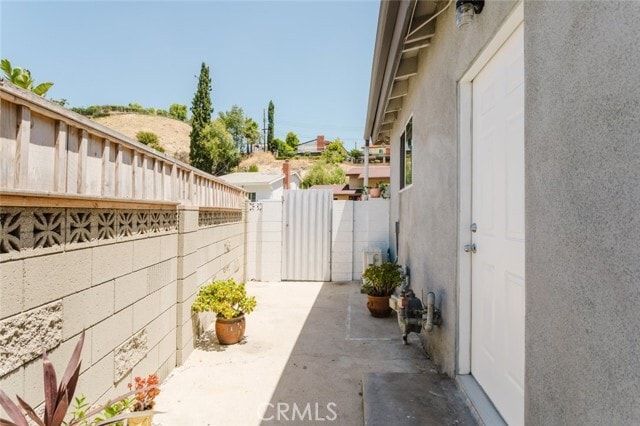 Building Photo - 4207 Canoga Dr
