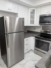 Building Photo - First-Level Townhome with Private Patio