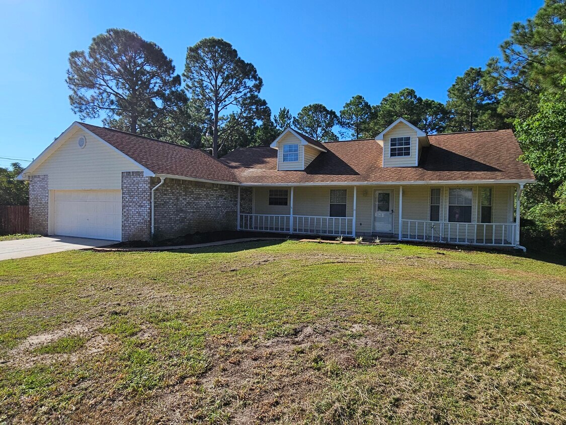 Foto principal - 8207 Nevada St