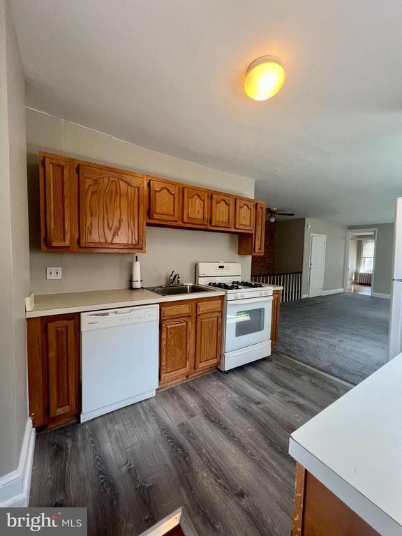 Foto del edificio - 1417 N Harrison St