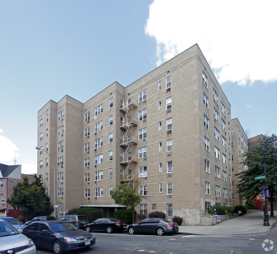 277 Van Cortlandt Ave E, Bronx, NY 10467 Apartments in Bronx, NY