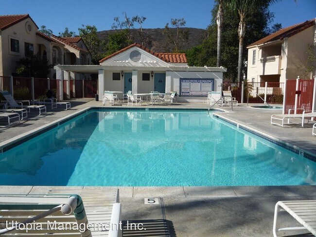 2 br, 2 bath House - 13336 Caminito Ciera #35 photo'
