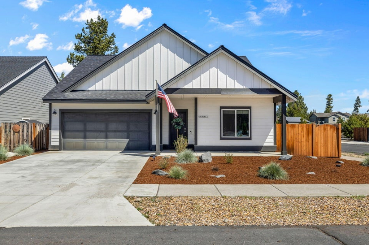 Primary Photo - Cozy 3-Bed, 2 Bath Home Near Sunriver, Ben...