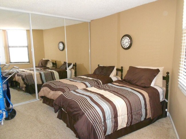 Foto del edificio - 2800 N Ocean Dr