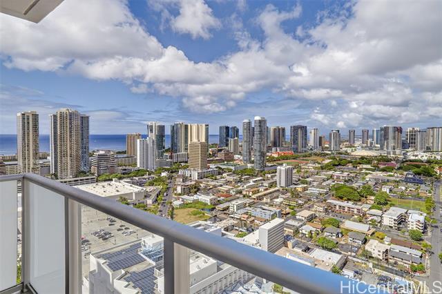 Foto del edificio - 1515 Liona St
