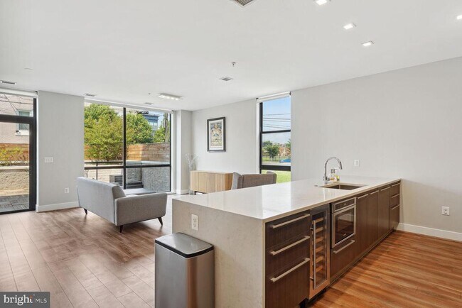 Foto del edificio - 1628 11th St NW