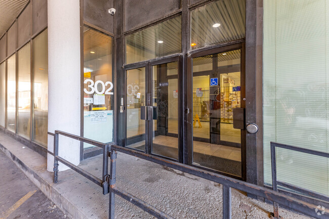 Photo du bâtiment - W & H.S Commercial Building