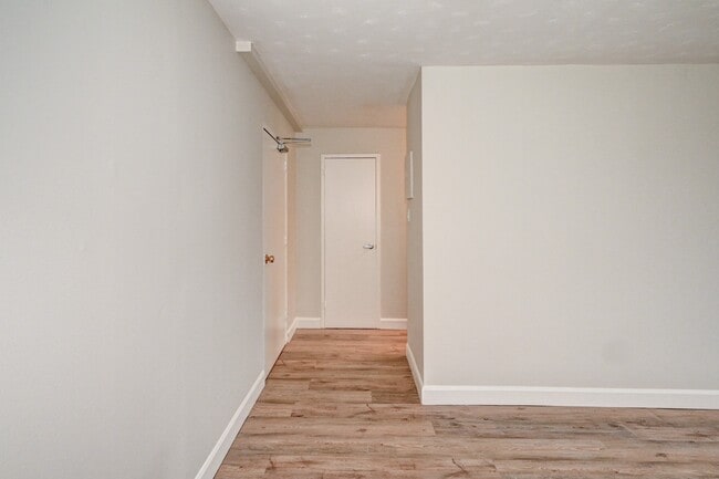 Photo du bâtiment - Forfar Street Apartments