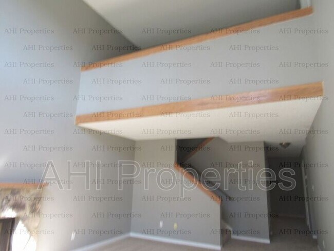 Building Photo - 171 Cambrian Way