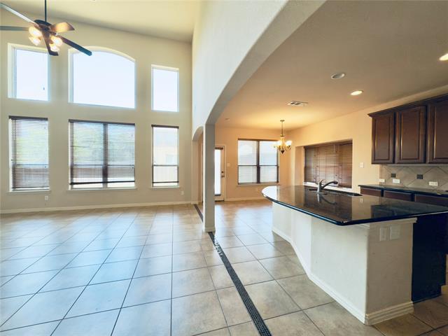 Foto del edificio - 4953 Grinstein Dr