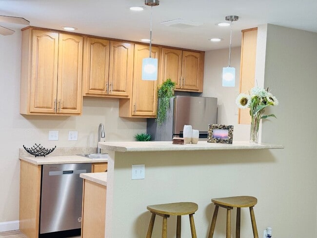 Building Photo - The Court Apartments