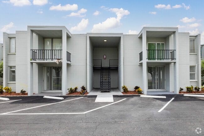 6001 S Dale Mabry Hwy Tampa, Florida - South Dale Villas