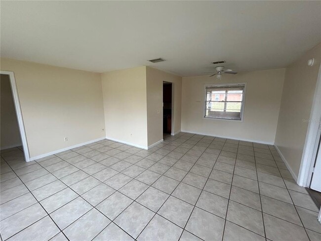 Building Photo - 769 Leonardo Ct