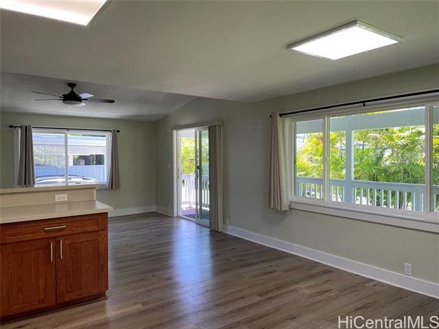 Building Photo - 269 N Kalaheo Ave