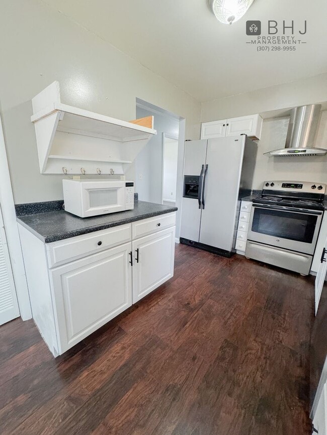 Foto del edificio - Pet Friendly 2 bed/ 2 bath single family h...