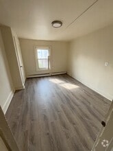 Building Photo - 1039 Powell St