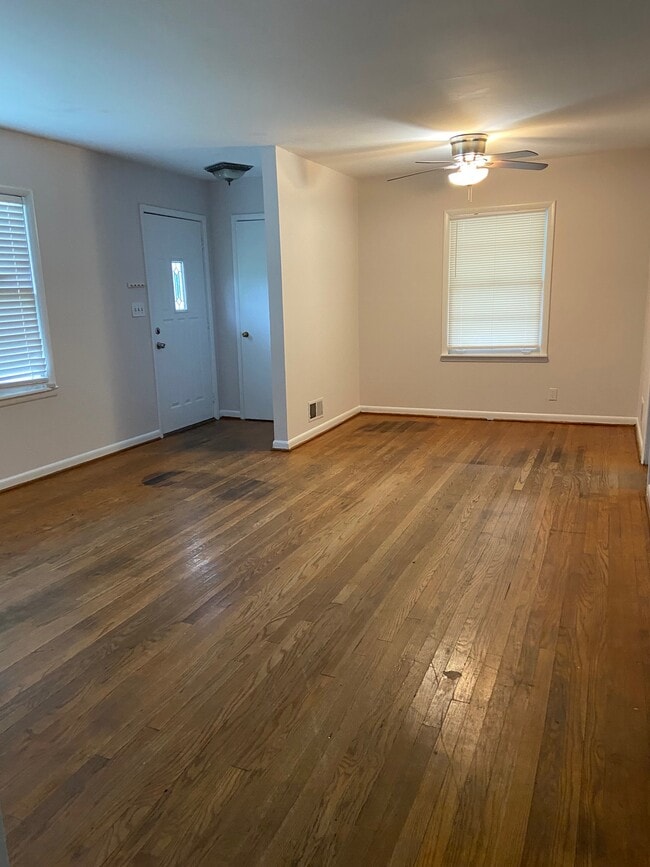 Building Photo - 4041 Crosshaven Dr