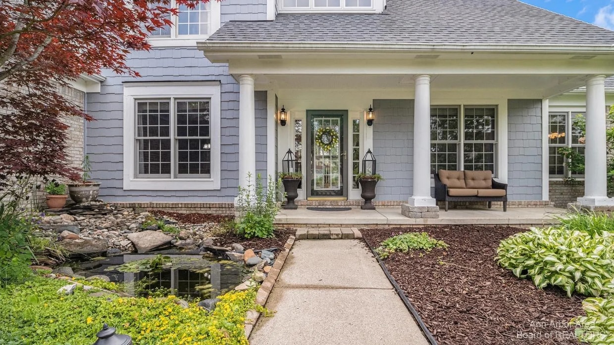 Photo - 50145 Tottenham Ct (Canton Township, MI)