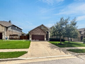 Building Photo - 204 Brantley Lake Ln