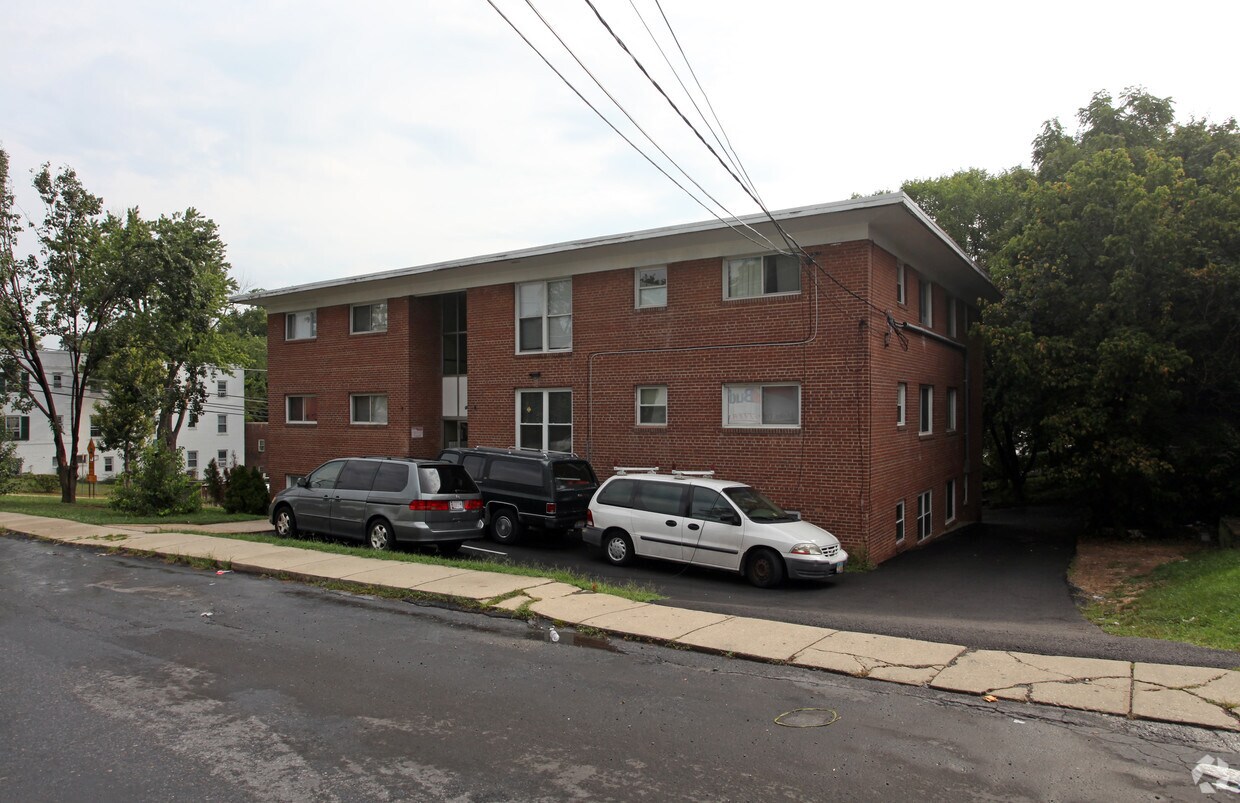 Foto principal - 8115 Schrider St
