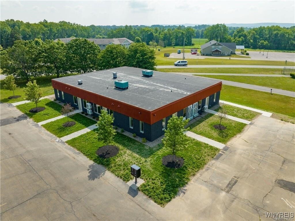 Primary Photo - 15 Commerce Dr