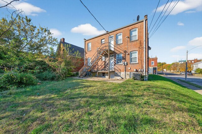 Foto del edificio - 4102 Nebraska Ave