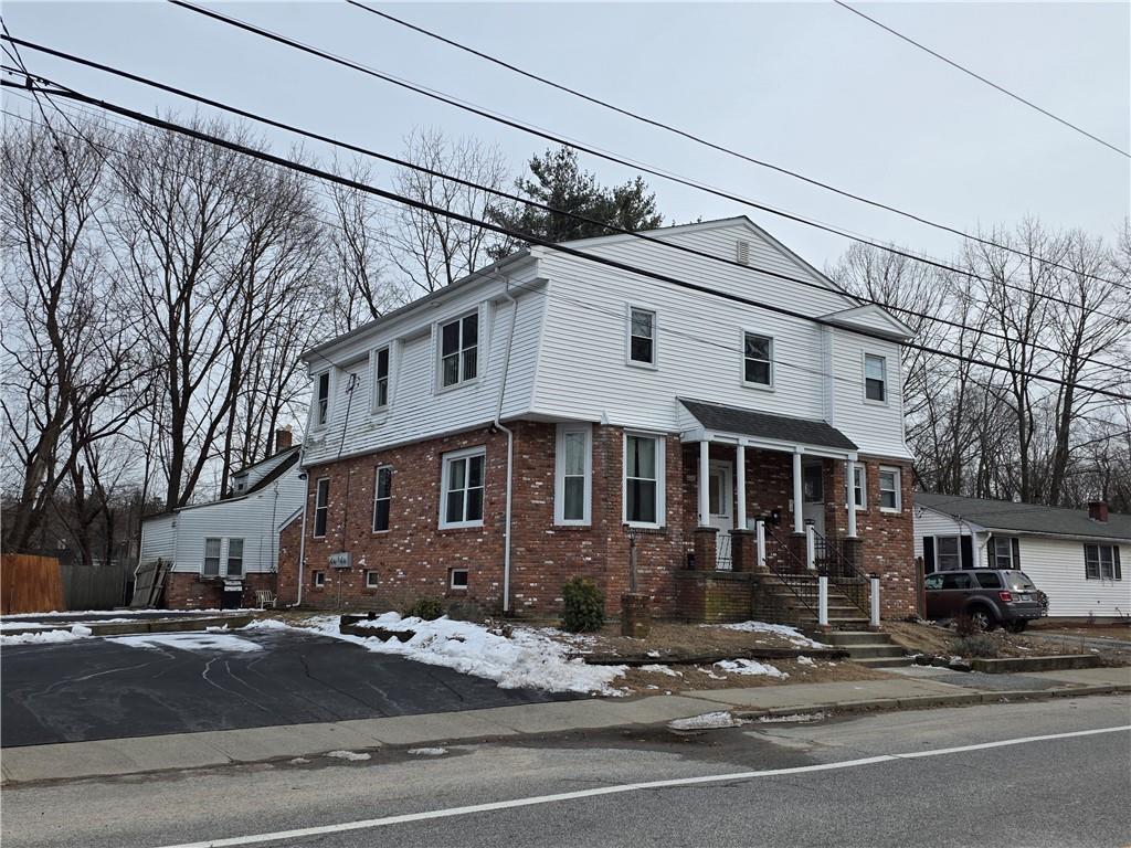 Foto principal - 2226 Cranston St