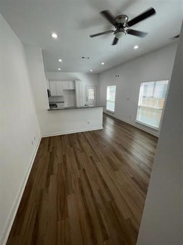 Foto del edificio - 440 Pecan Hollow St