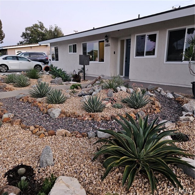 Primary Photo - 14804 Tacuba Dr