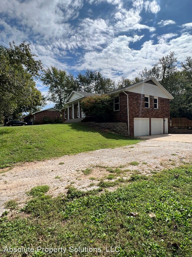 Foto del edificio - 4 br, 3 bath House - 4404 W Weaver Rd